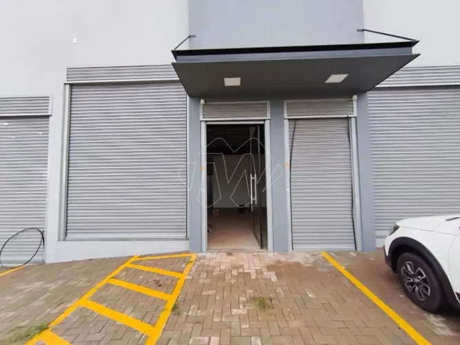 Locação de Comercial / Salão na cidade de Araraquara