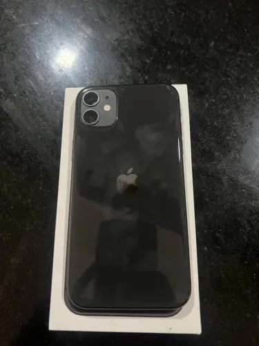 VENDO IPHONE 11 PRETO 64 GB