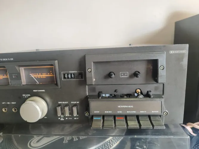Lindo Tape Deck Gradiente S96