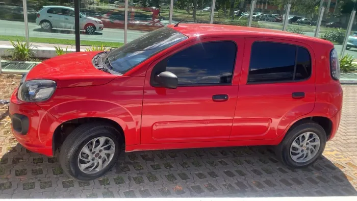 Fiat Uno Attractive 1.0 EVO Fire Flex 8V 5P 2020