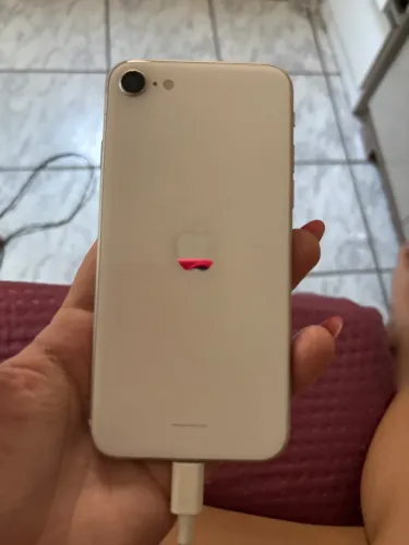 iPhone SE