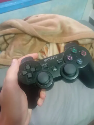 Vendo ps3 desbloqueado com tudo original