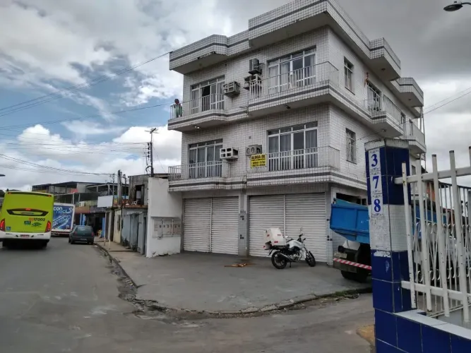 Imóvel para venda tem 600 metros quadrados com 8 quartos em Alvorada - Manaus - AM