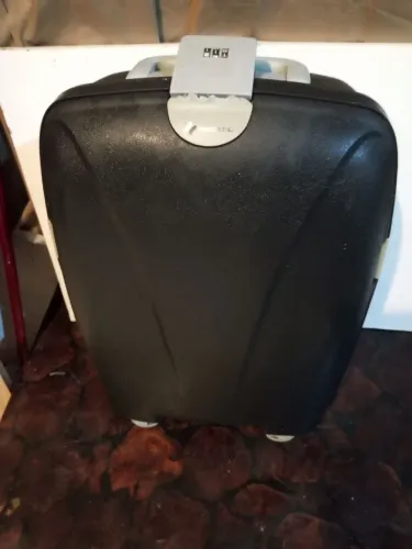 Mala de viagem de10 kilos a bordo