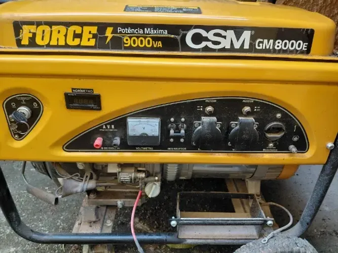 Gerador Bivolt a Gasolina CSM GM 8000e