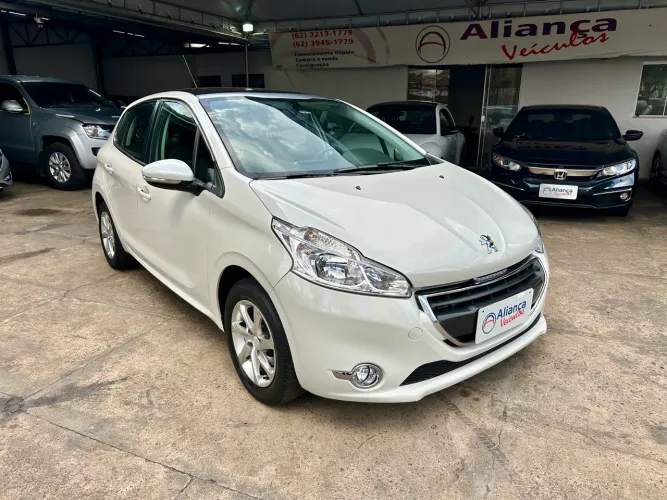 Peugeot 208 Allure 1.5 Flex 8V 5P 2016