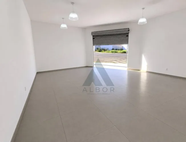 Barracão à venda, 185 m² - Vila Mazzei - Itapetininga/SP