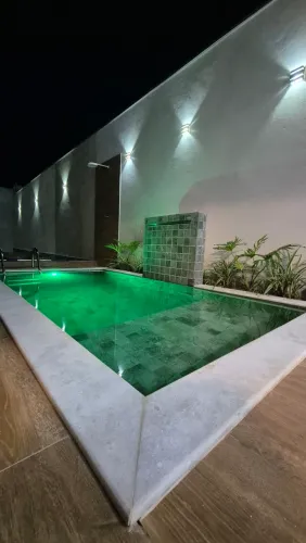 Casa Sol, 2 suítes c/ar condicionado, piscina.