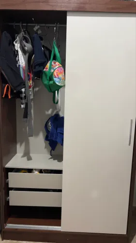 Guarda roupa solteiro 