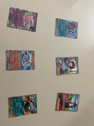 ? CARTAS POKÉMON À VENDA ?