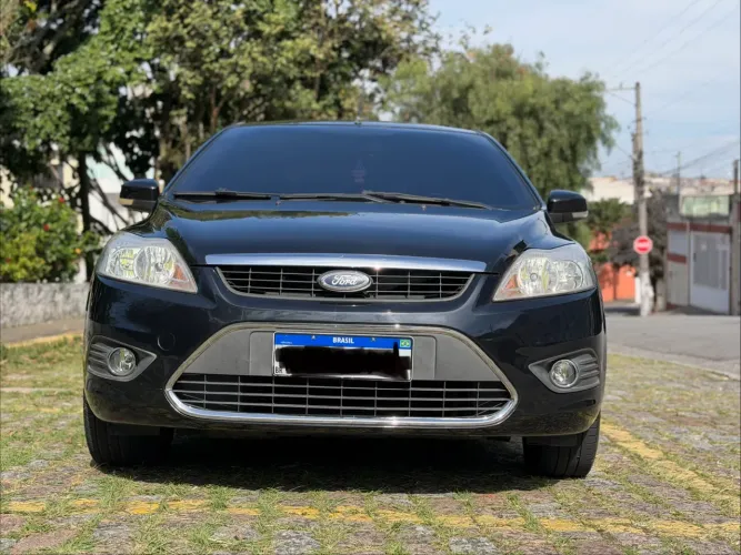 Ford Focus Ghia/ XR 2.0 /ghia 2.0 16V Flex 5P 2009