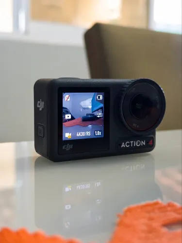 DJI OSMO ACTION 4 - Câmera de Ação