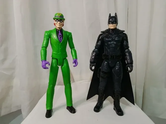 Bonecos Batman e Charada - DC