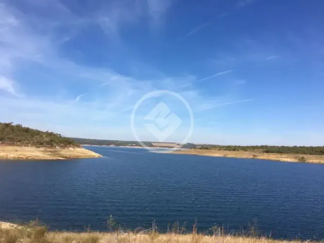 Oportunidade Exclusiva em Condomínio Náutico Brisas da Lagoa  Lagoa de Furnas codigo: 3077