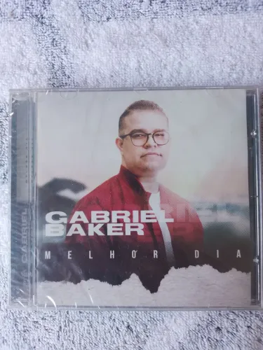 CD Gabriel Baker semi-novo