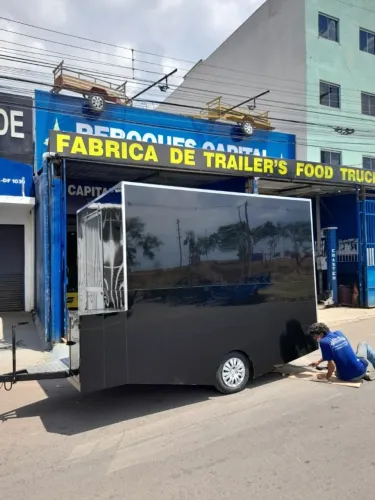 Carrinho de Hot Dog Profissional com Pia e Reservatório