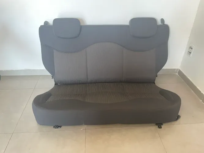 Banco Fiat Uno modelo novo - ano 2013