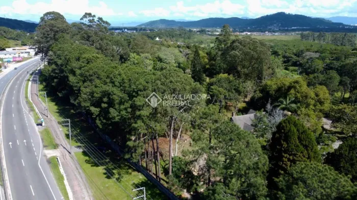 Terreno com 33.044m2 , ideal para predio residencial - Norte da Ilha de Santa Catarina