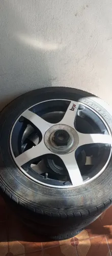 Vende se pneus aro 16 