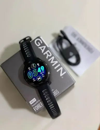 Relógio Garmin 965 forerunner