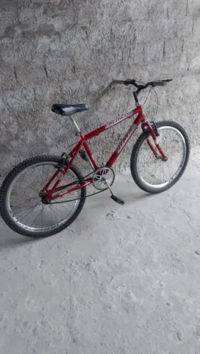 Bicicleta aro 24