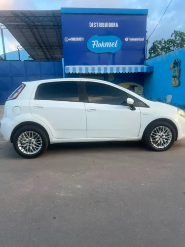 Fiat Punto Essence Dualogic 1.6 Flex 16V 5P 2013