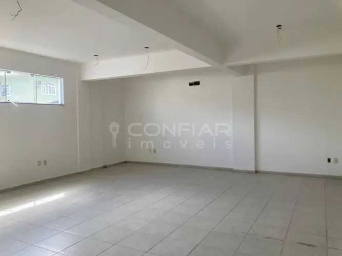 Sala comercial para locação no bairro Anita Garibaldi por R$4.000,00 + TAXAS