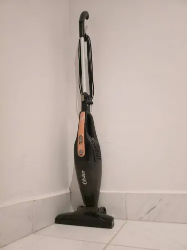 Aspirador de pó potente da Oster