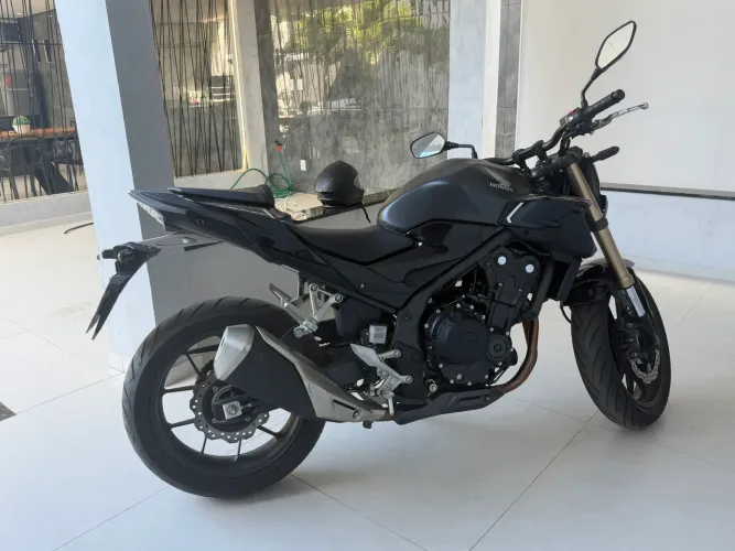 Cb 500f 2024 preta 