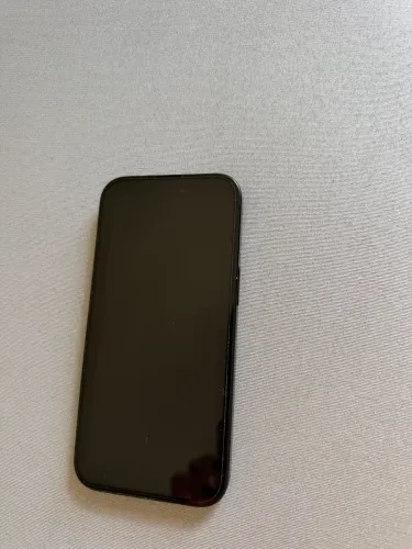 iPhone 15 256 GB