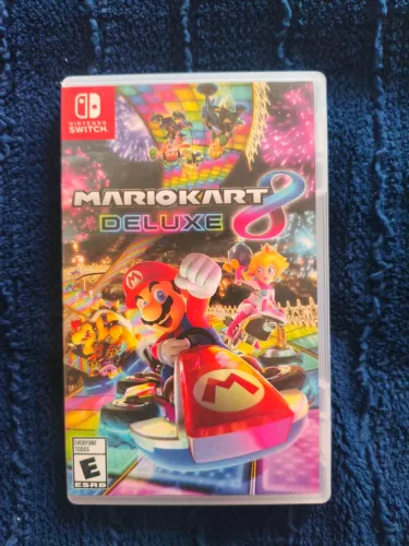 Mario kart 8 deluxe