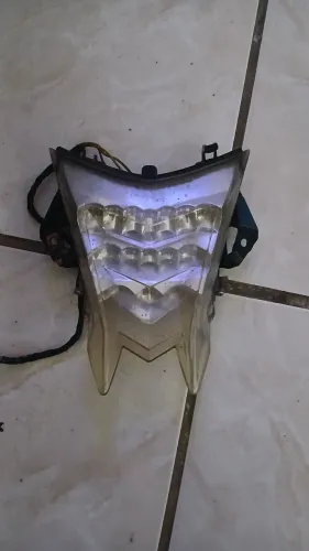 LANTERNA DE PISCA IMBUTIDO BMW S1000RR 