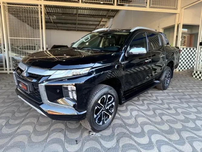 Mitsubishi L200 Triton Sport HPE-S 2.4 CD Dies. AUT 2024