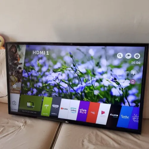 TV SMART 43 LG Full HD WebOS - Wi-Fi e Apps - Borda Fina - Impecável - Entrego Hoje