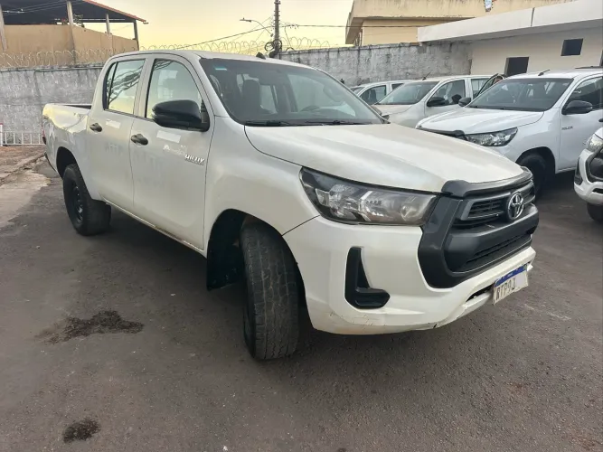 Toyota Hilux CD 4X4 2.8 Diesel Mec. 2021
