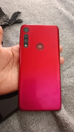 Celular Motorola g8