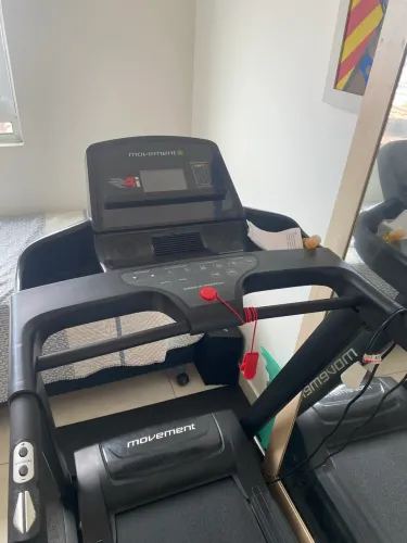 Esteira Movement R4i