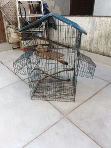Gaiola grande com 2 alçapões