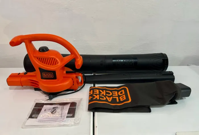 Soprador e Aspirador de Folhas Black+Decker BV25 220v com Função Triturador