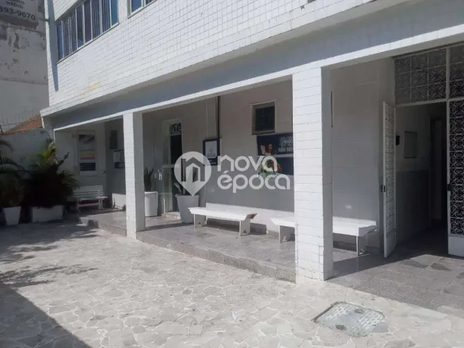 Tauá | Prédio Comercial