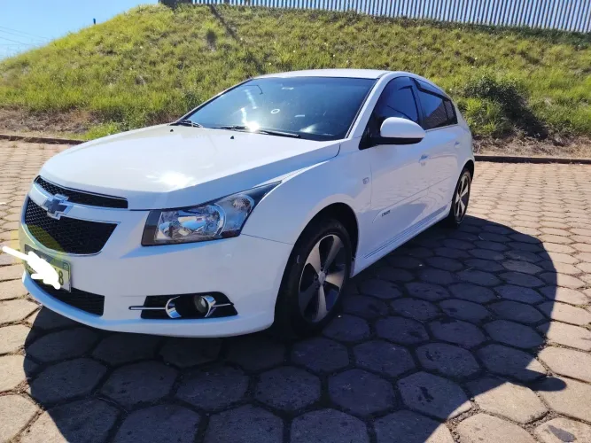 Chevrolet Cruze HB Sport LT 1.8 16V Flexp. 5P AUT 2014