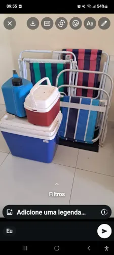 Conjunto cadeirasde praia,cooler e garrafa termica
