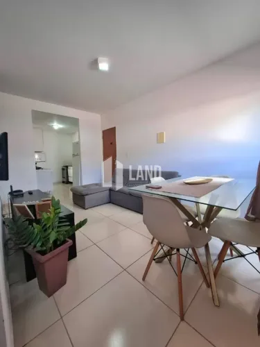 Apartamento com 2 quartos, sendo 1 suíte na zona leste