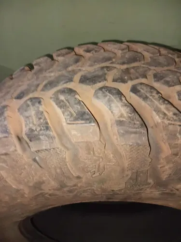Pneu 32×10/15