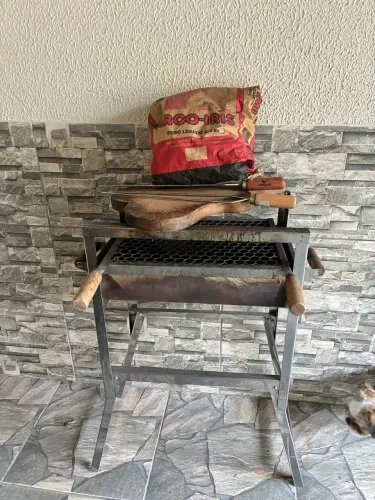 Vendo churrasqueira