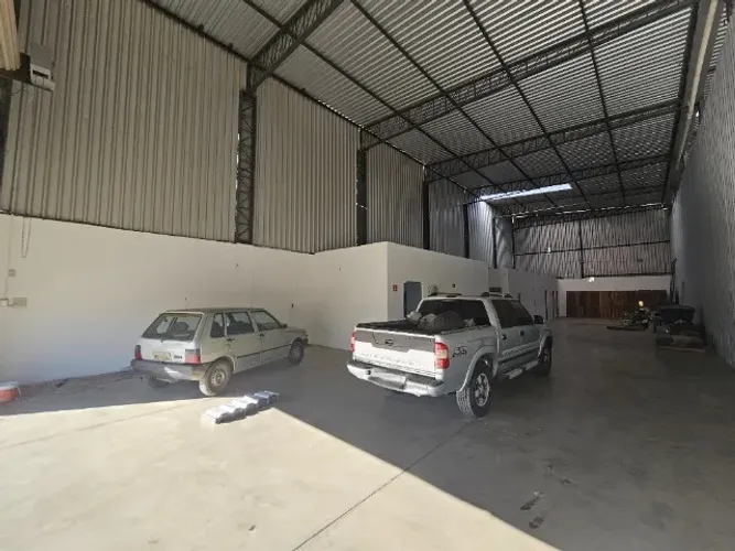 Galpão para aluguel com 315m² em Juazeiro