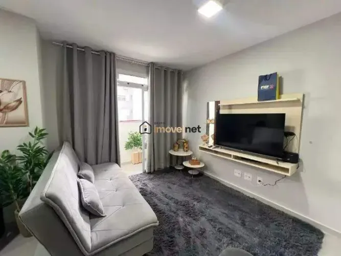 Apartamento 2 Quartos com Suíte, Varanda, Ar-Condicionado e 2 Vagas de Garagem