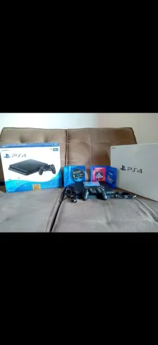 PS4