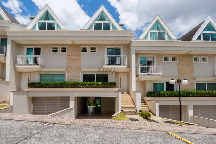 Casa à venda em condomínio no Santo Inácio, Residencial Barigui Hills ARYA1