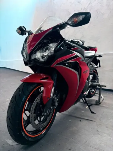 Cbr 1000 rr fire Blade Made in japan